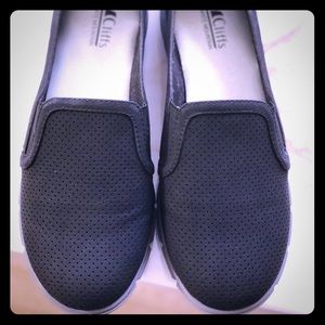 Cliffs by white mountain